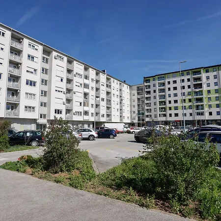Apartman Green Apartment *